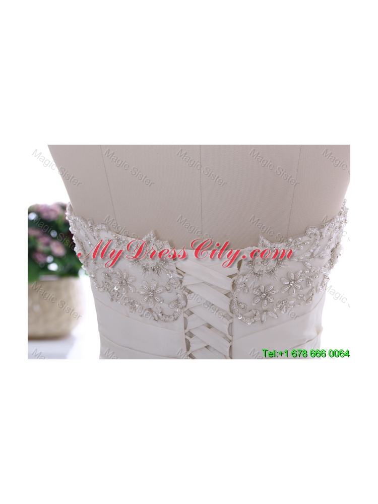 Romantic Embroidery and Beading Wedding Dresses with Court Train