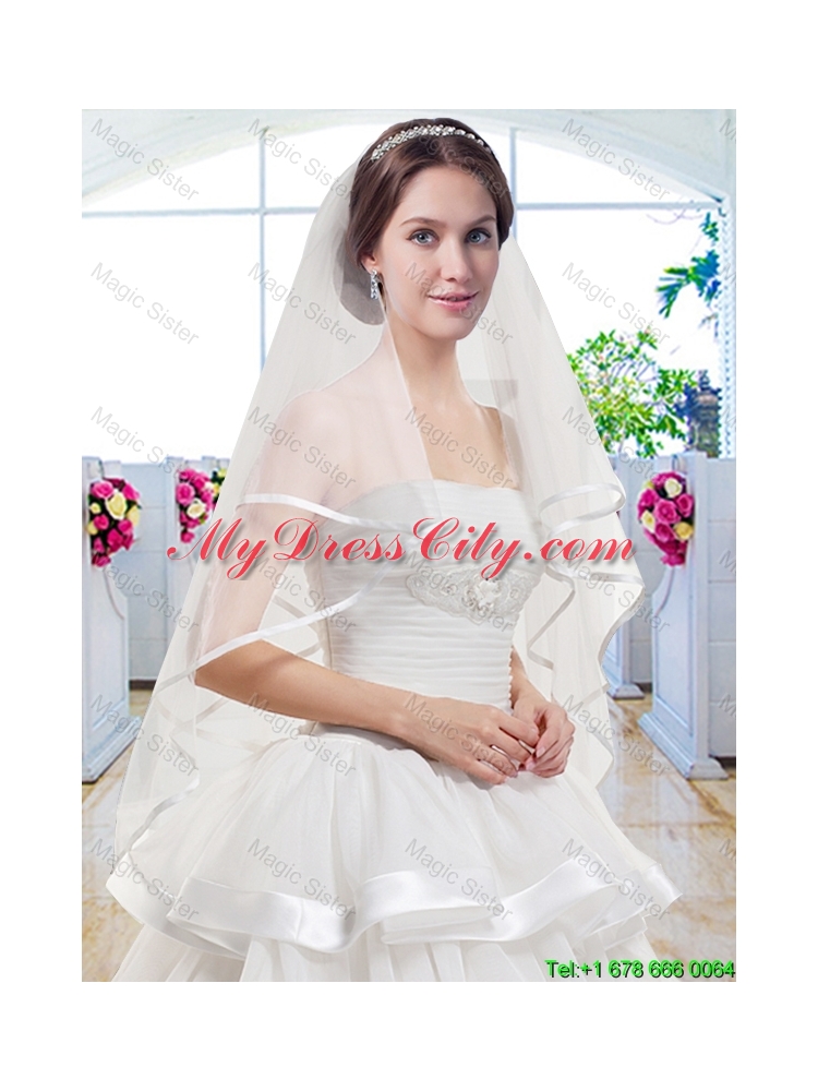 Fashionable Ruffled Layers Bridal Dresses with Brush Train