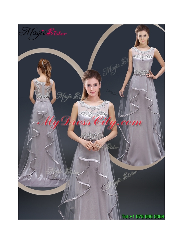 Exquisite Brush Train Scoop Prom Dresses with Appliques