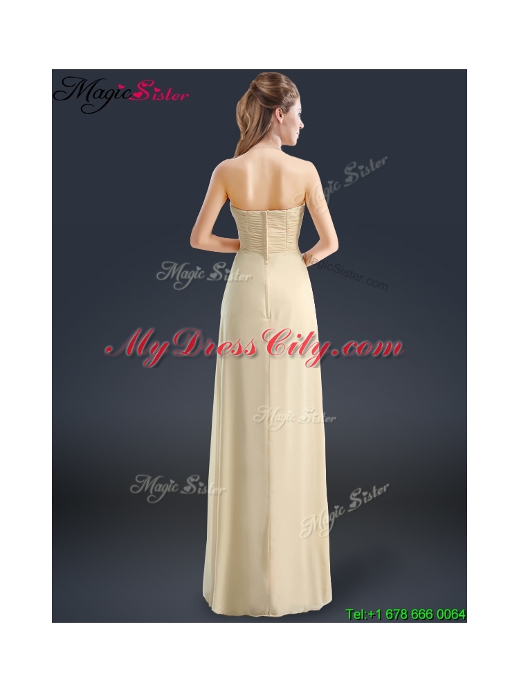 Latest Sweetheart Beading Prom Dresses in Champagne