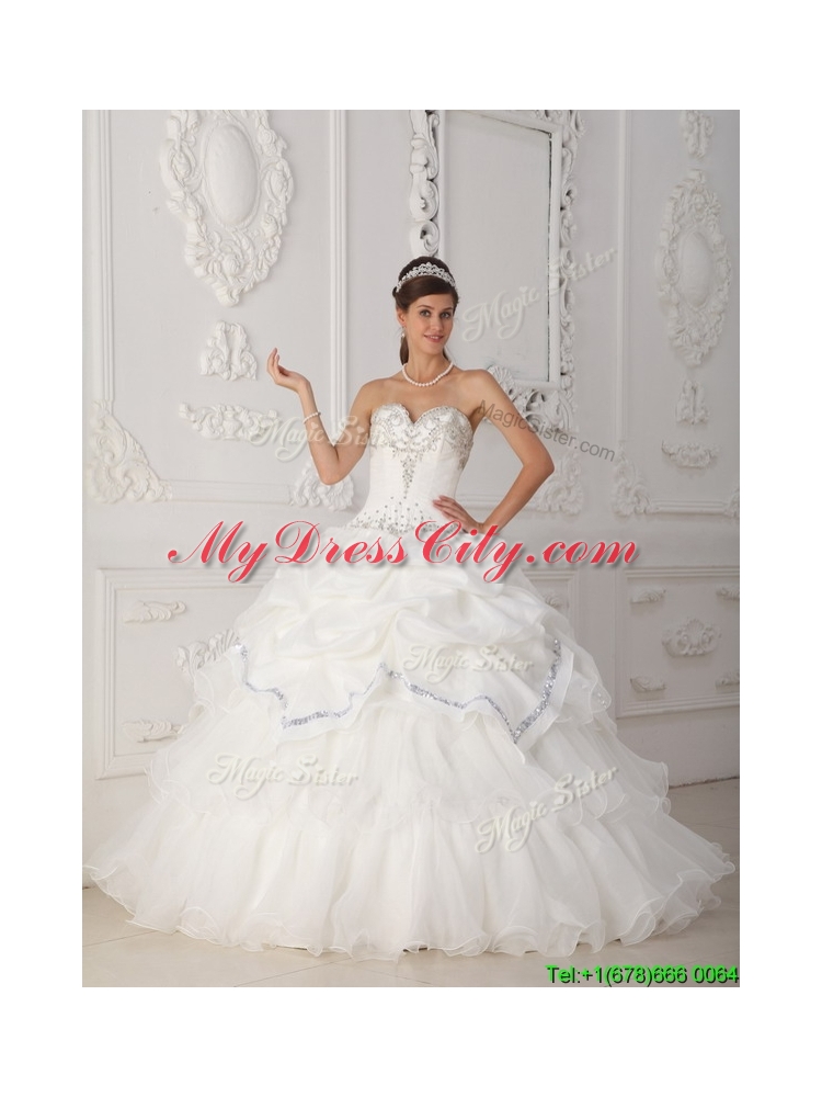 2016   Designer  White Sweetheart Quinceanera Gowns with Beading