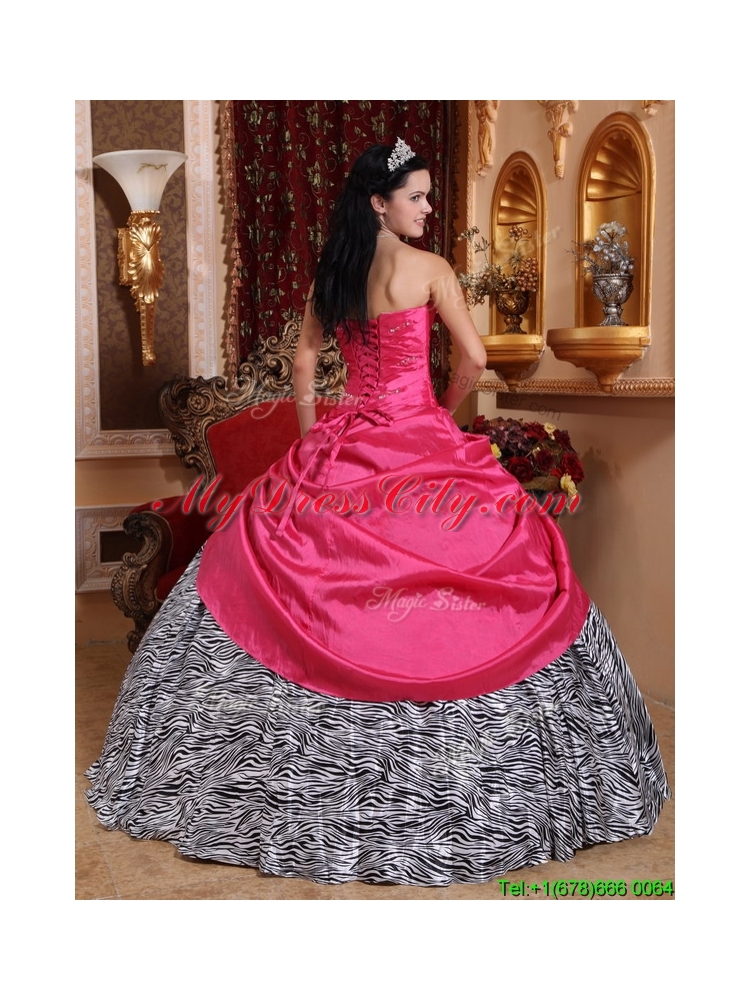 2016  Elegant Ball Gown Sweetheart Quinceanera Dresses in Hot Pink