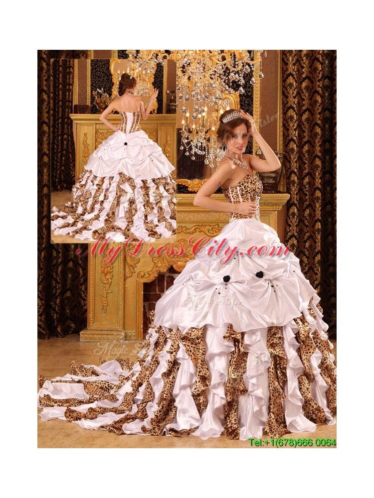 2016  Unique  Ball Gown Strapless Brush Train White Quinceanera Dresses