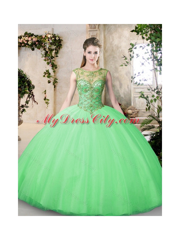 2016 Modest Bateau Peach Quinceanera Dresses with Beading