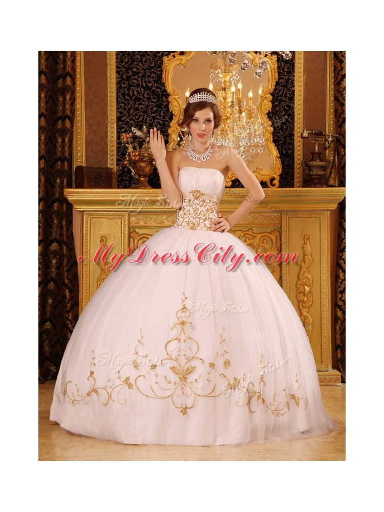 Fashionable Ball Gown Strapless Princesita with Quinceanera Dress with Appliques for 2016