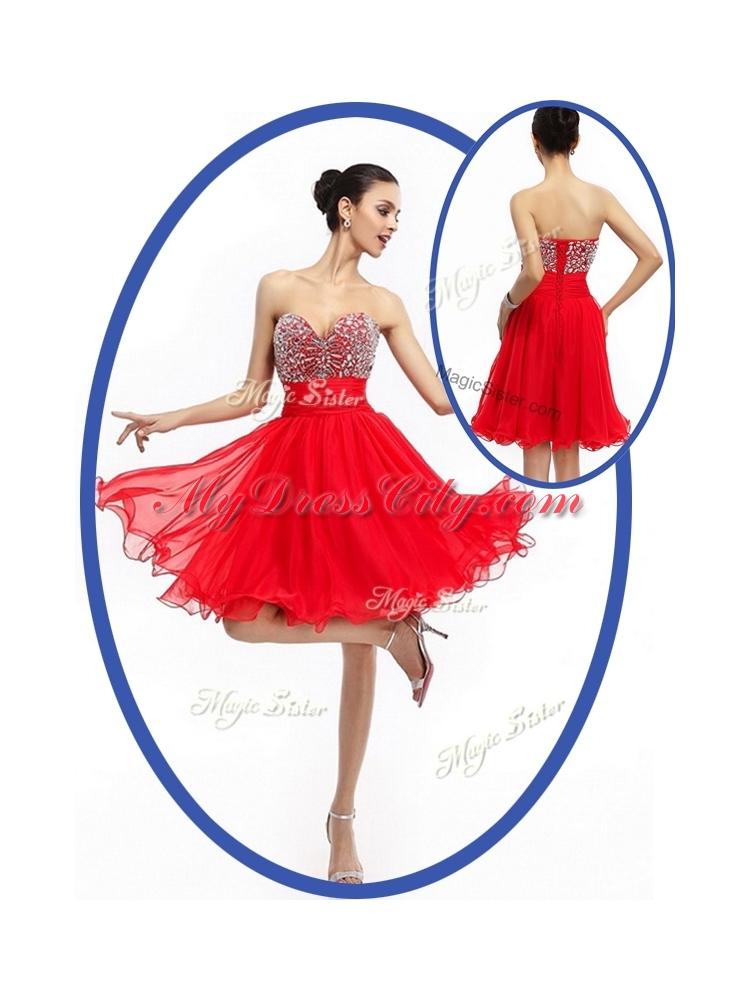 Beautiful Sweetheart Red Short Prom Dresses with Beading