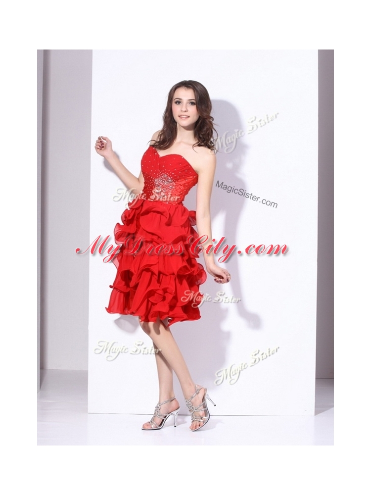 Best Sweetheart Red Short Designer Prom Dresses with Beading and Ruffles