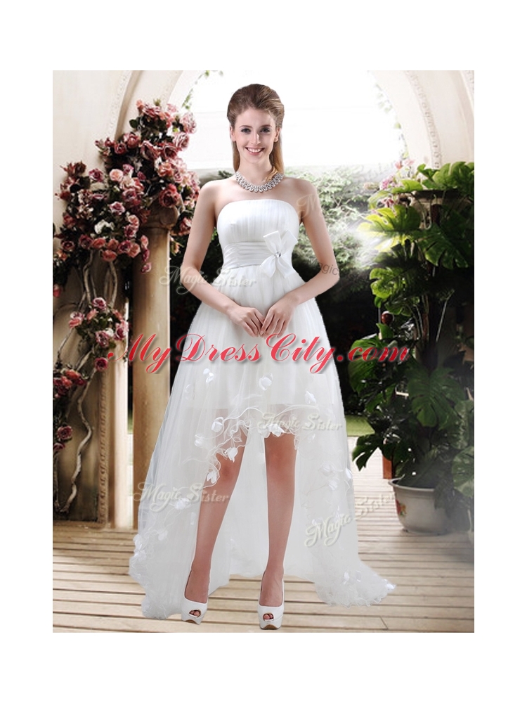 2016 Beautiful Strapless High Low Wedding Dresses with Appliques and Belt