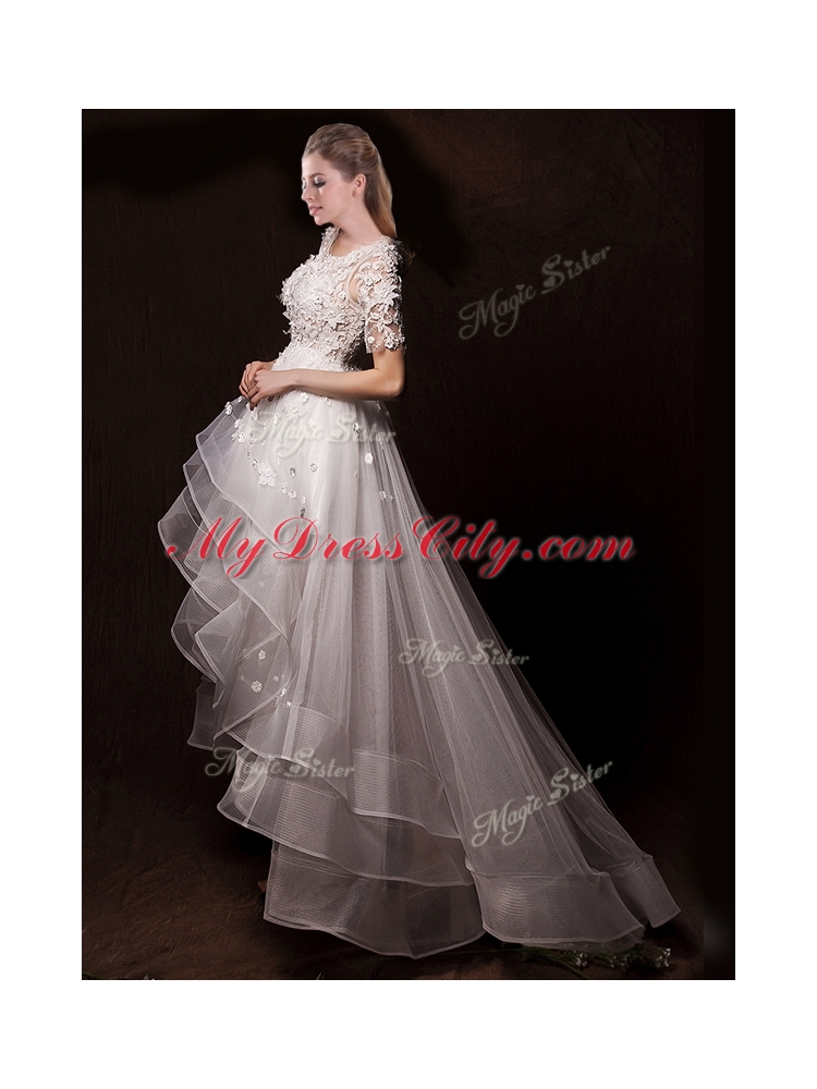 Latest Appliques High Low Wedding Dresses with Short Sleeves