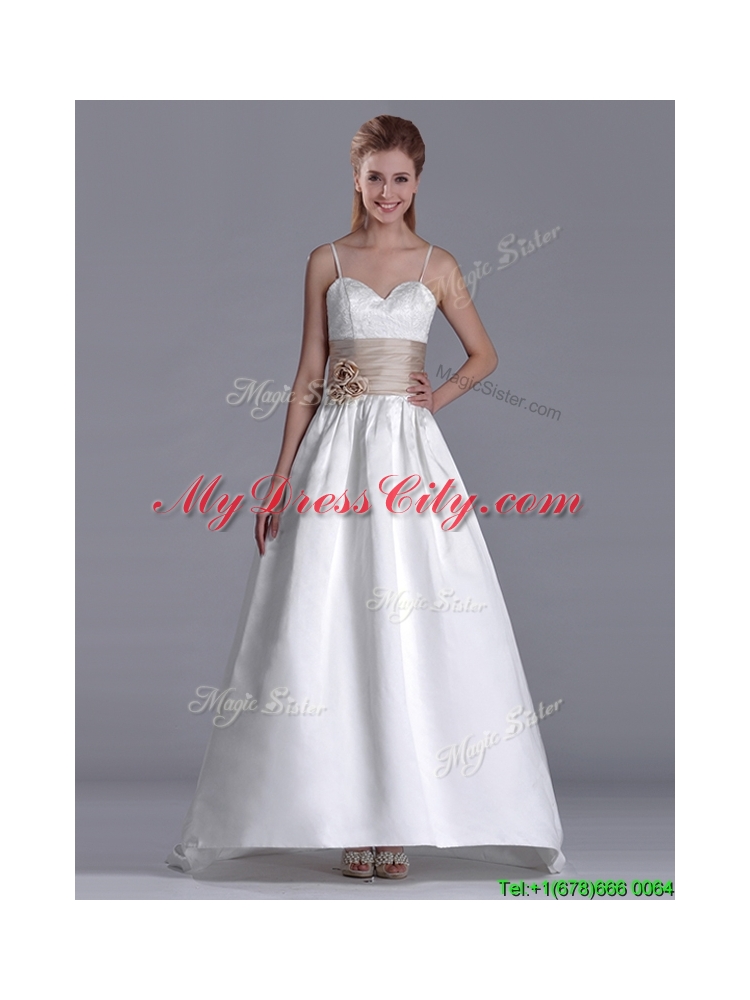 2016 Luxurious Spaghetti Straps Brush Train Bridal Dress with Belt and Handmade Flowers