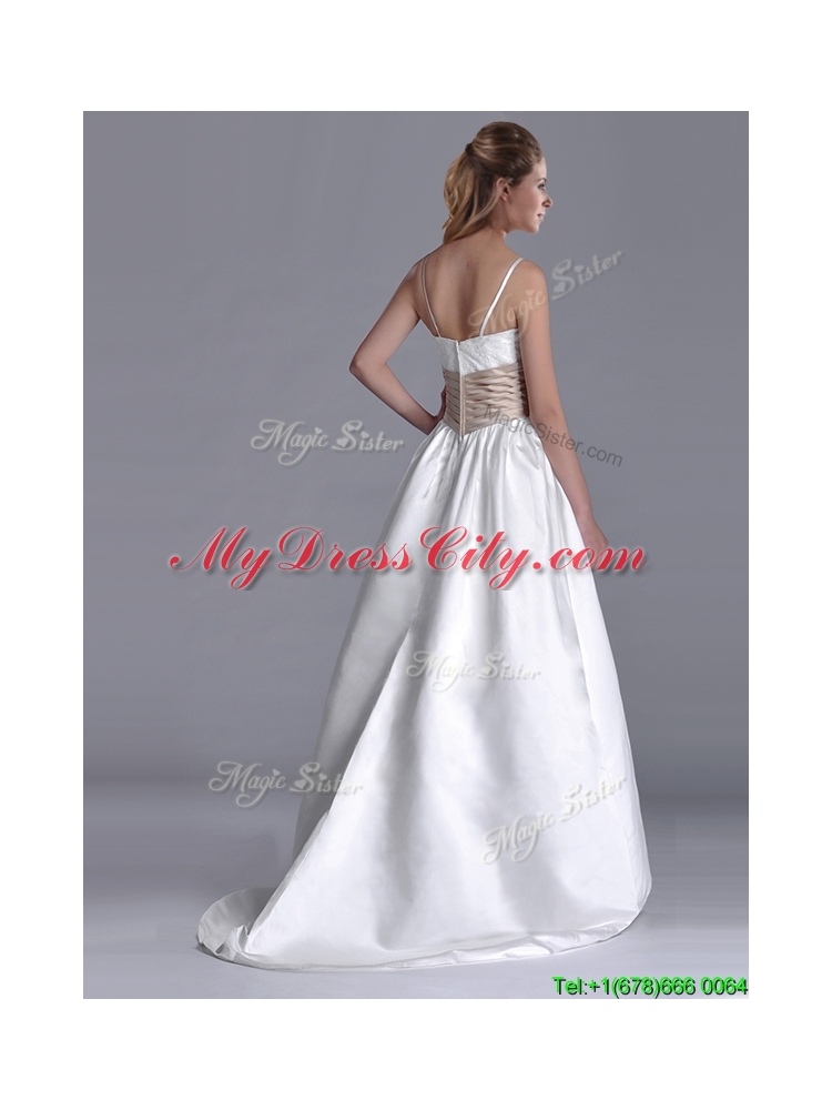 2016 Luxurious Spaghetti Straps Brush Train Bridal Dress with Belt and Handmade Flowers