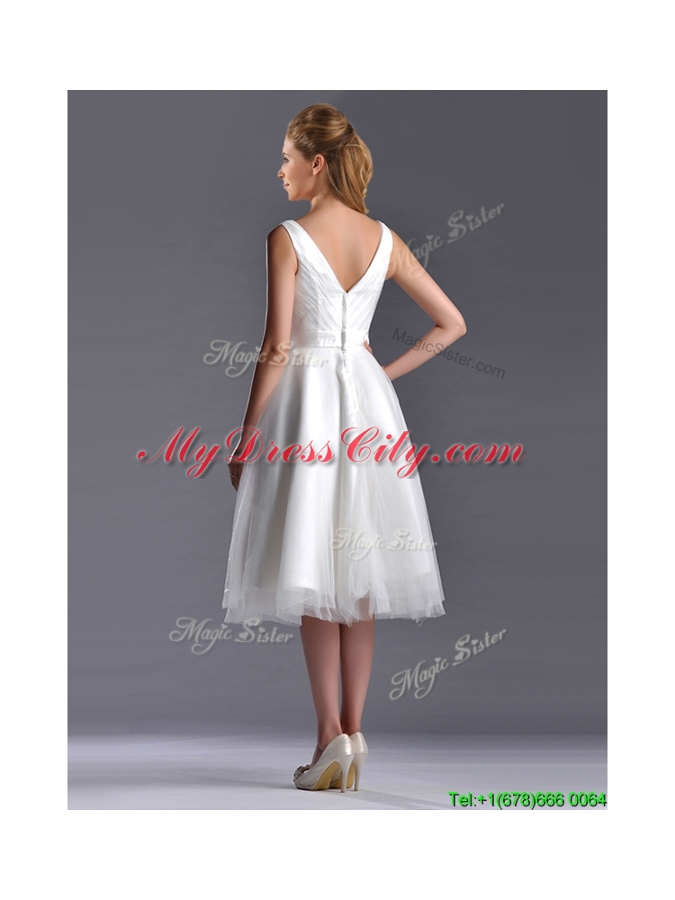 New Style A Line V Neck Hand Crafted Wedding Dress in Tulle