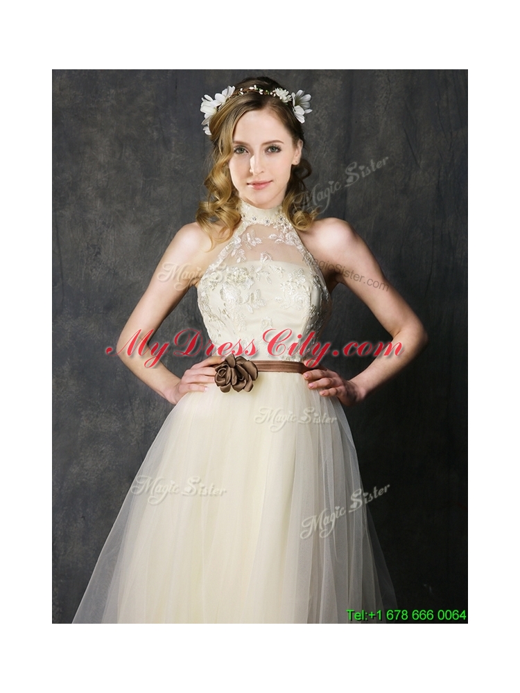 2016 New Arrivals Knee Length Champagne Bridesmaid Dress with Lace