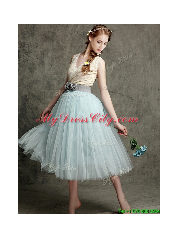 2016 Best Hand Made Flowers and Belted V Neck Prom Dress in Apple Green