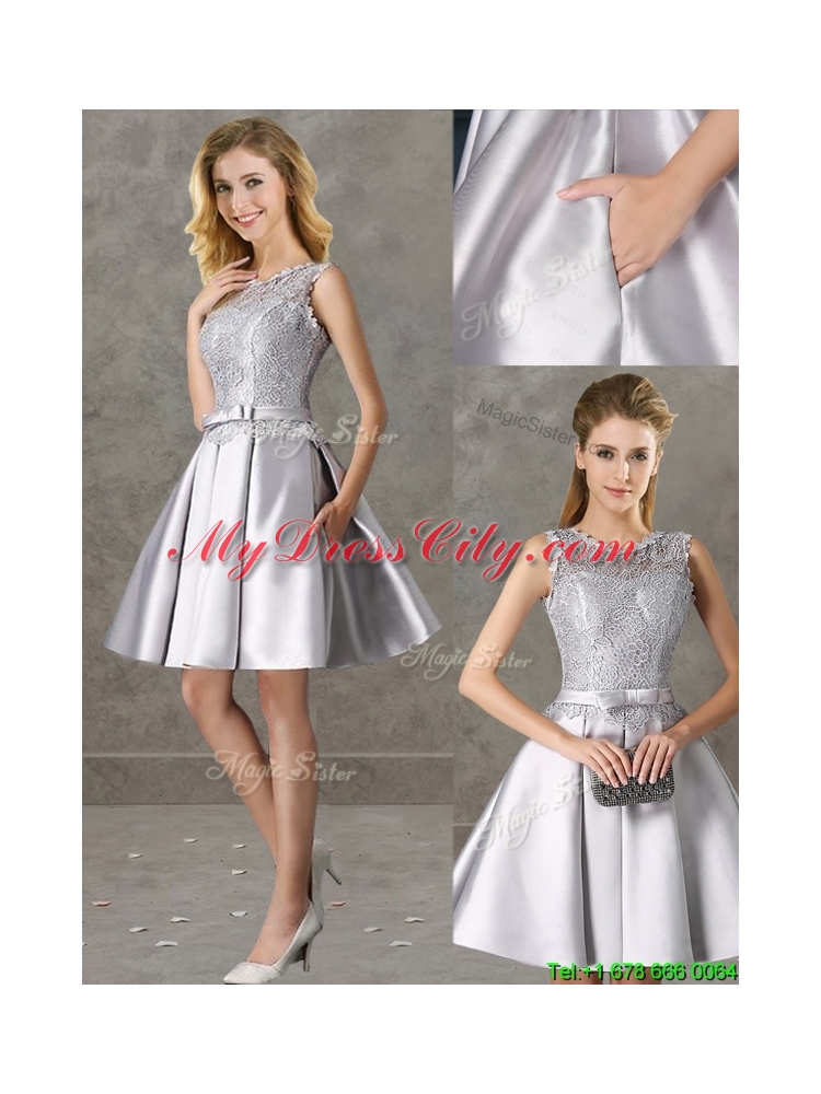 2016 Classical Laced and Bowknot Scoop Dama Dress in Silver