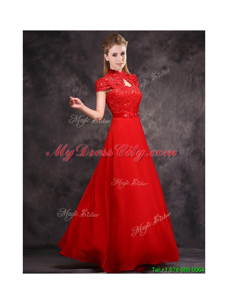 2016 Discount High Neck Applique and Laced Dama Dress with Cap Sleeves