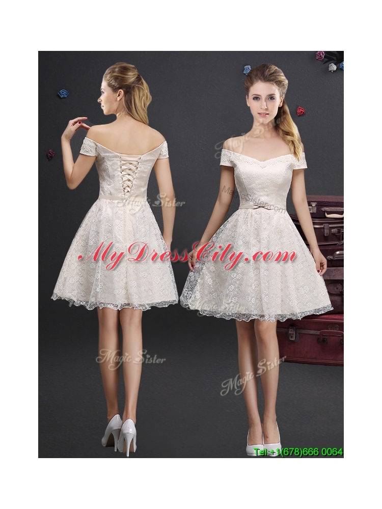 Pretty Applique and Laced Champagne Prom Dress in Knee Length