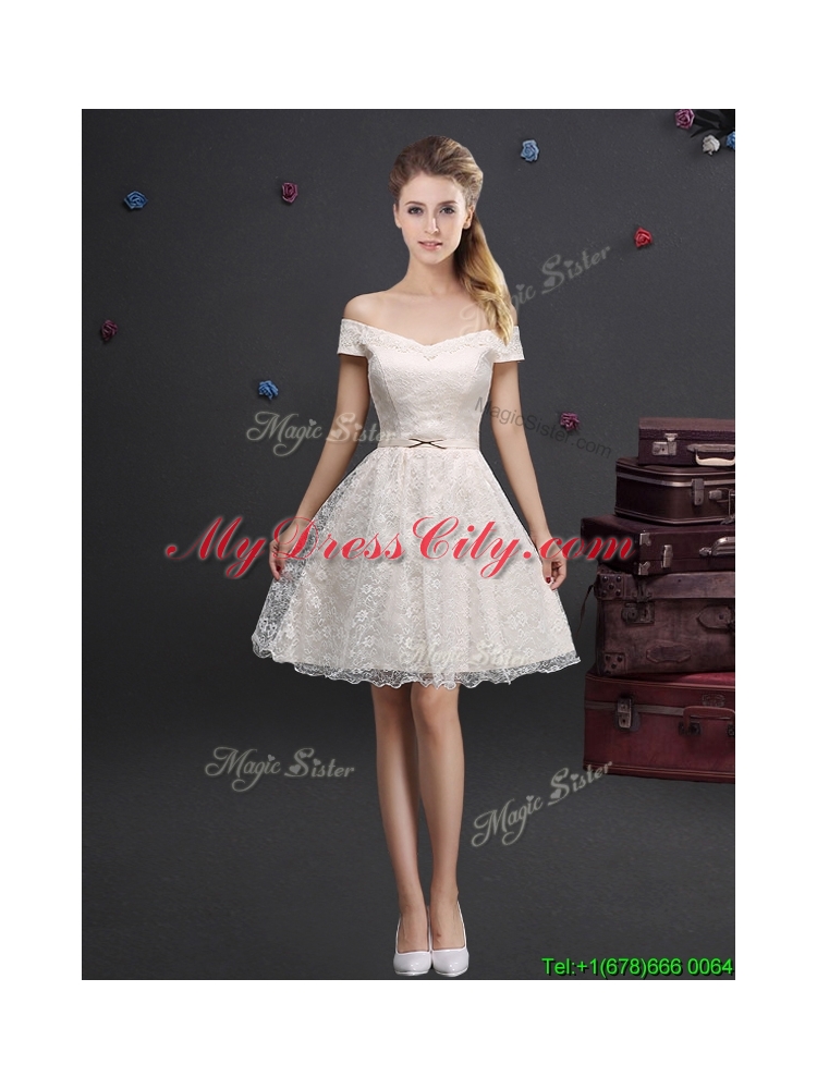 Pretty Applique and Laced Champagne Prom Dress in Knee Length