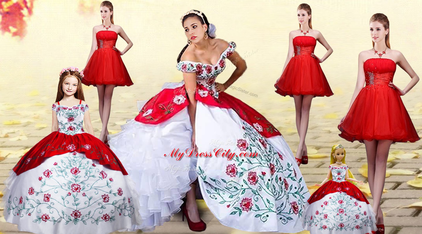 Sleeveless Embroidery and Ruffled Layers Lace Up Quinceanera Dresses with White And Red Brush Train