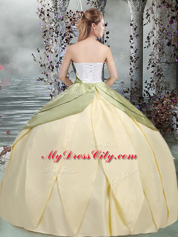 Scalloped Sleeveless Ball Gown Prom Dress Floor Length Ruching and Hand Made Flower Multi-color Taffeta