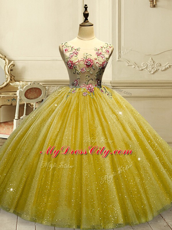 Luxurious Gold Ball Gowns Scoop Sleeveless Tulle Floor Length Lace Up Appliques and Sequins Quinceanera Gown