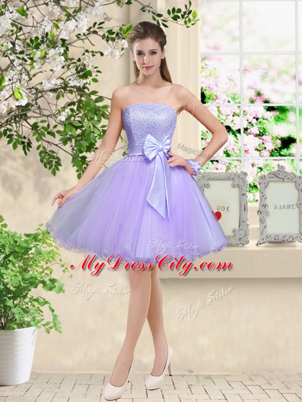 Cute V-neck Sleeveless Bridesmaid Gown Knee Length Lace and Belt Lilac Tulle