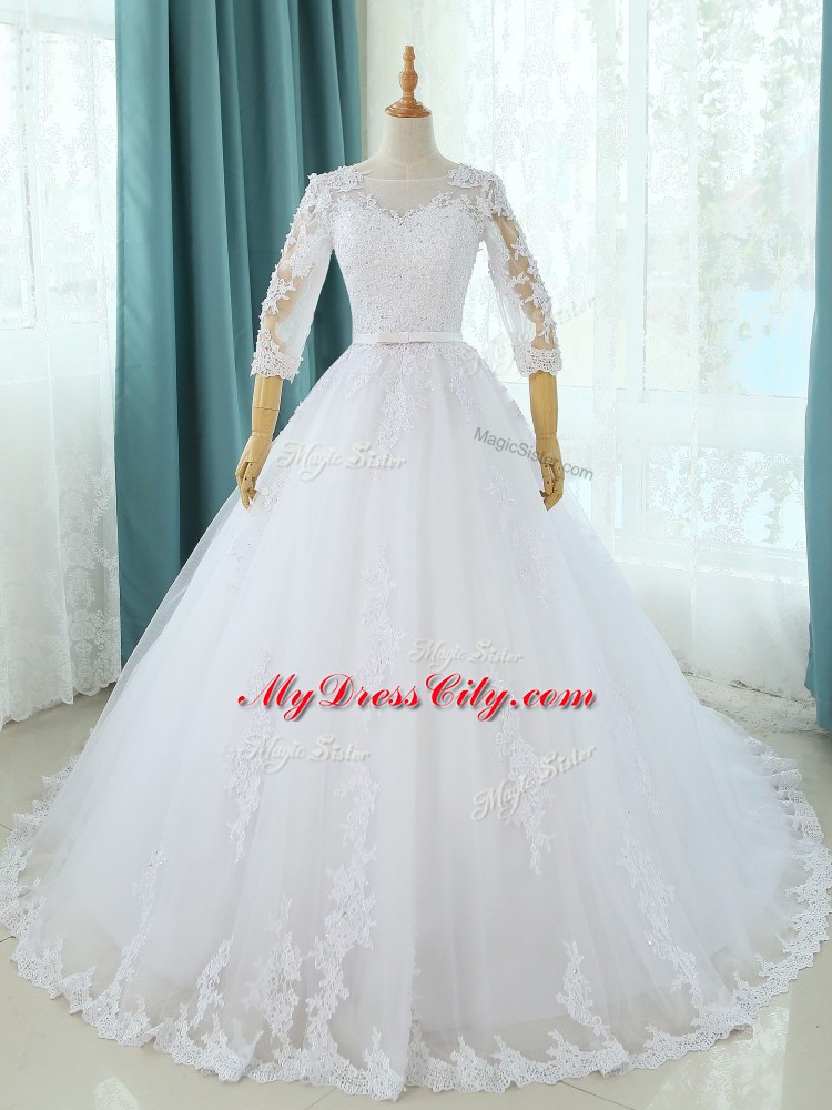 Affordable White Tulle Zipper Wedding Dresses Half Sleeves Court Train Lace and Appliques