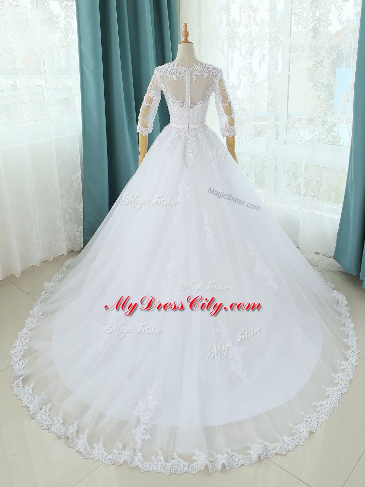 Affordable White Tulle Zipper Wedding Dresses Half Sleeves Court Train Lace and Appliques