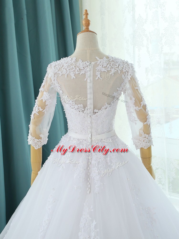 Affordable White Tulle Zipper Wedding Dresses Half Sleeves Court Train Lace and Appliques