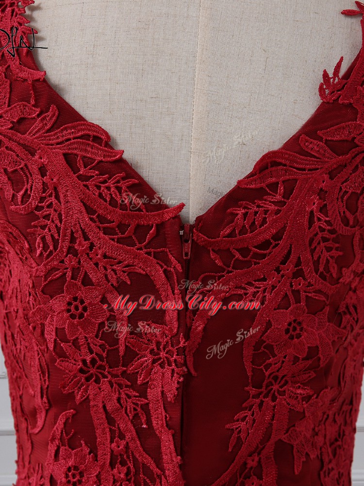 Trendy V-neck Sleeveless Mother of Groom Dress Brush Train Lace and Appliques Red Lace