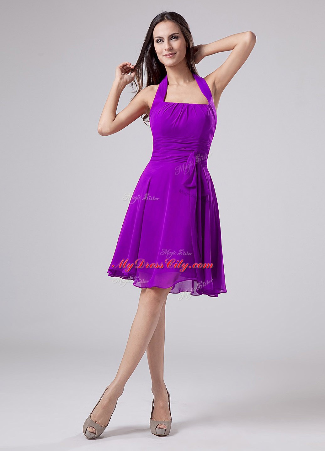 Eggplant Purple Chiffon Zipper Mother of the Bride Dress Sleeveless Knee Length Ruching