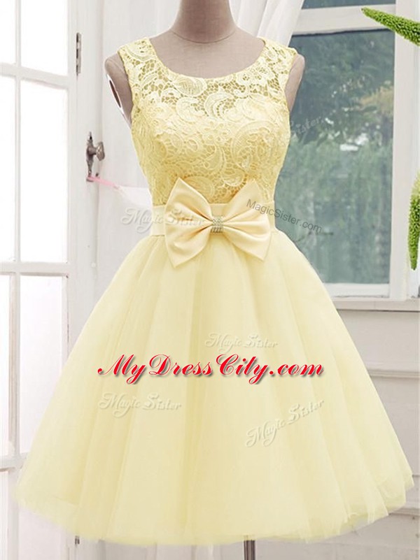 Light Yellow Scoop Neckline Lace and Bowknot Wedding Party Dress Sleeveless Lace Up