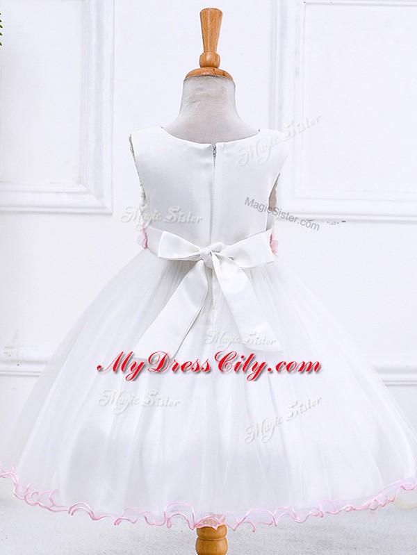 Dazzling White Sleeveless Appliques Tea Length Little Girls Pageant Dress