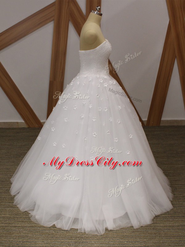 White A-line Tulle Sweetheart Sleeveless Beading and Hand Made Flower Floor Length Lace Up Wedding Dress