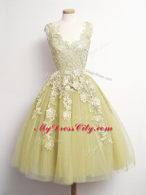 Tulle V-neck Sleeveless Lace Up Appliques Court Dresses for Sweet 16 in Yellow