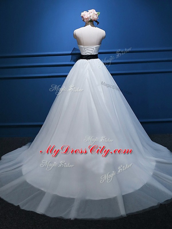 Lovely Sleeveless Ruching and Bowknot Lace Up Wedding Dress with White Court Train