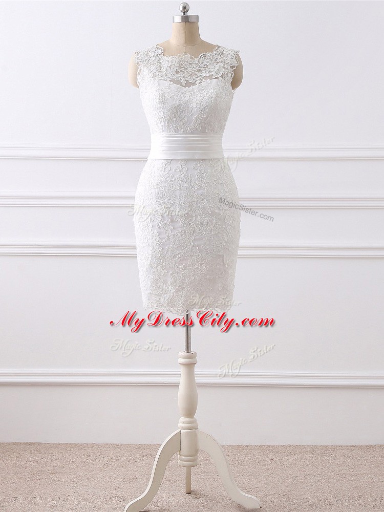 Luxurious White Bridal Gown Tulle Brush Train Sleeveless Lace