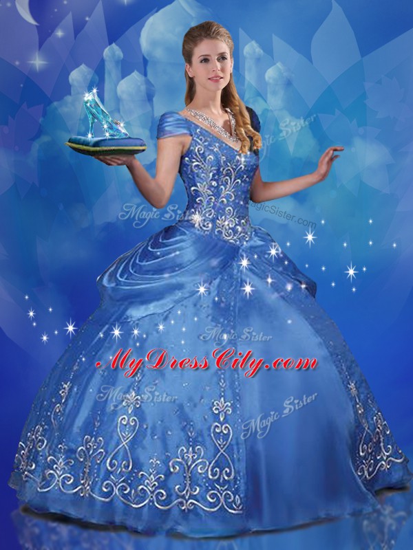 Blue Vestidos de Quinceanera Military Ball and Sweet 16 and Quinceanera with Beading and Embroidery Off The Shoulder Cap Sleeves Lace Up