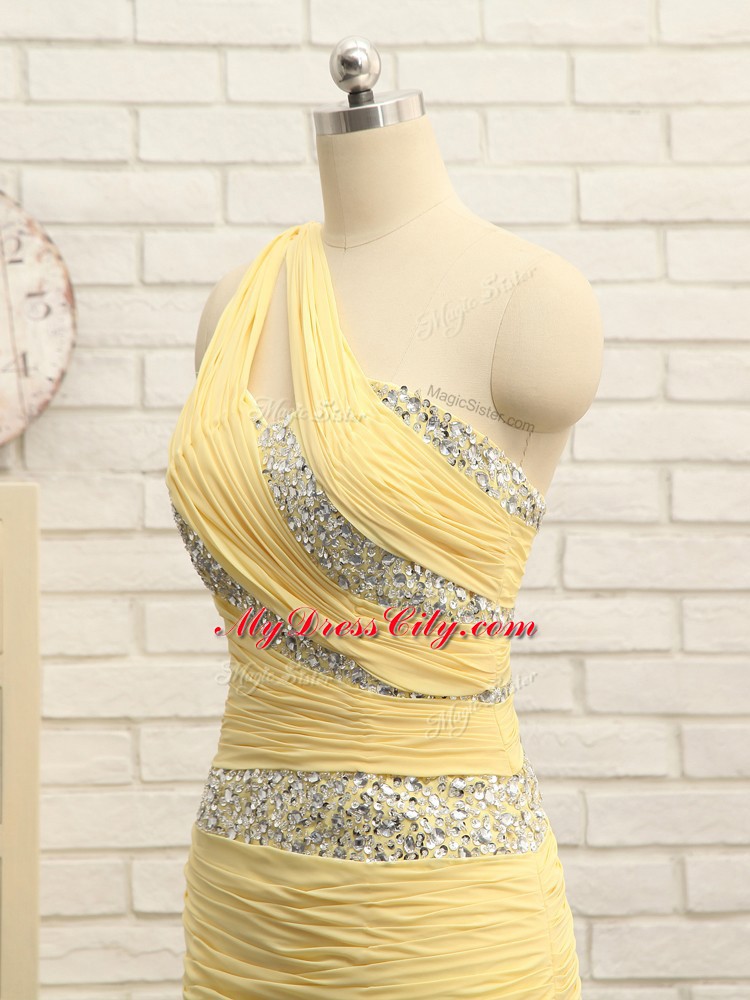 Fantastic Floor Length Zipper Prom Dress Yellow for Prom and Party and Military Ball with Beading and Ruching Brush Train