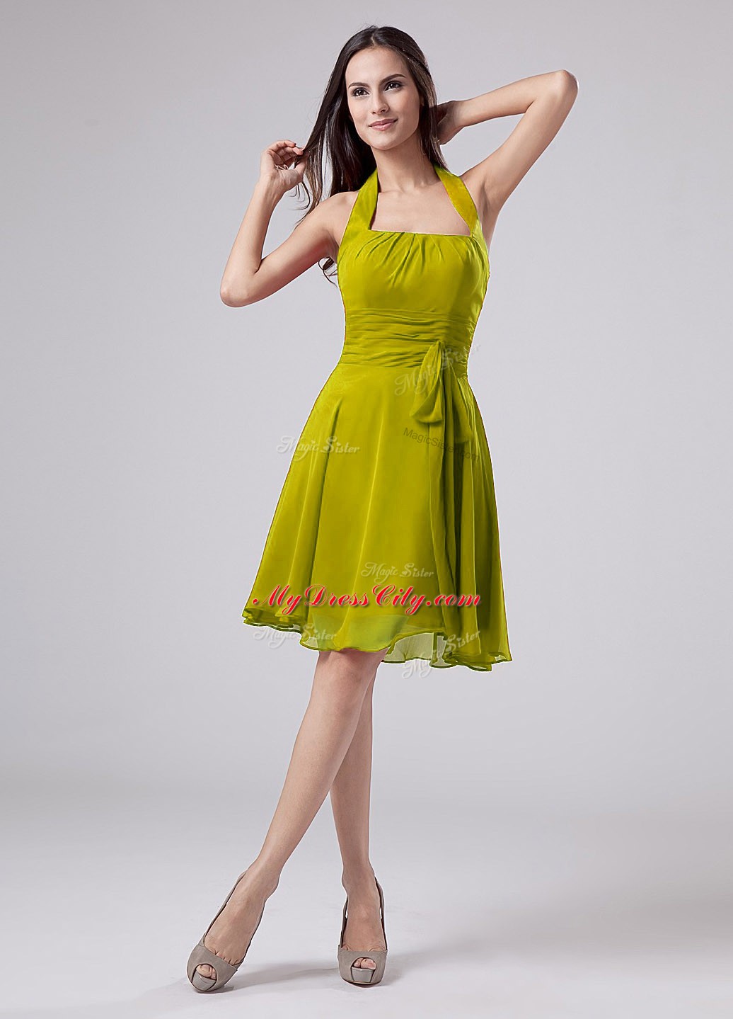 Flare Olive Green Empire Halter Top Sleeveless Chiffon Knee Length Zipper Ruching Mother of the Bride Dress