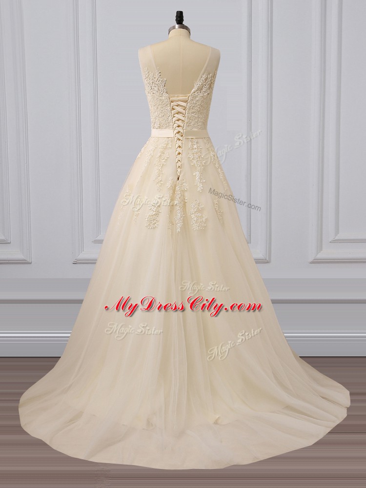 Exquisite V-neck Sleeveless Homecoming Dress Brush Train Lace and Appliques Champagne Tulle