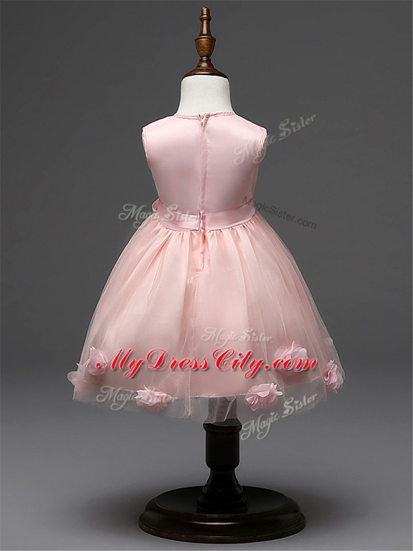 Beautiful Tulle Sleeveless Knee Length Little Girls Pageant Dress and Hand Made Flower