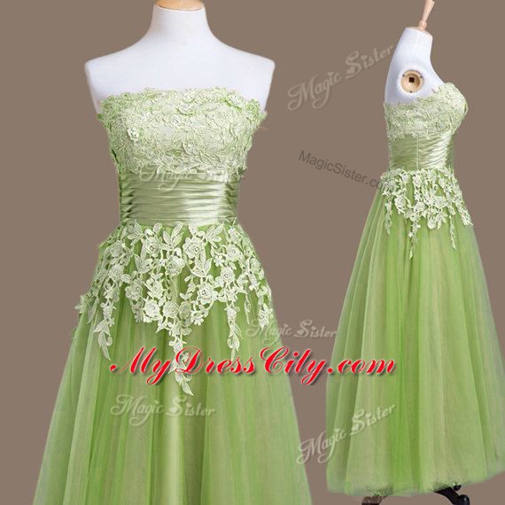 Amazing Sleeveless Lace Up Tea Length Appliques Bridesmaids Dress