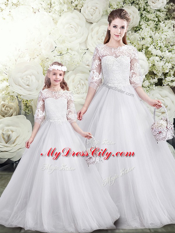 Modern Tulle Scoop Half Sleeves Brush Train Lace Up Lace Quinceanera Gown in White