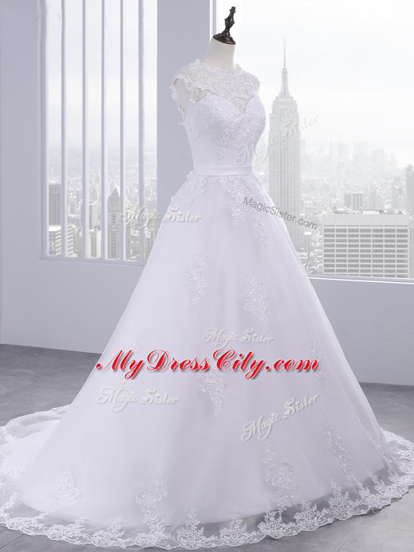 Exquisite White Tulle Clasp Handle Scalloped Sleeveless Wedding Gown Brush Train Lace