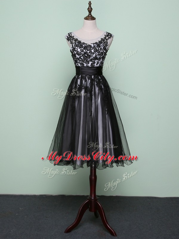 Black A-line Tulle Scoop Sleeveless Lace and Appliques Knee Length Zipper Homecoming Dress