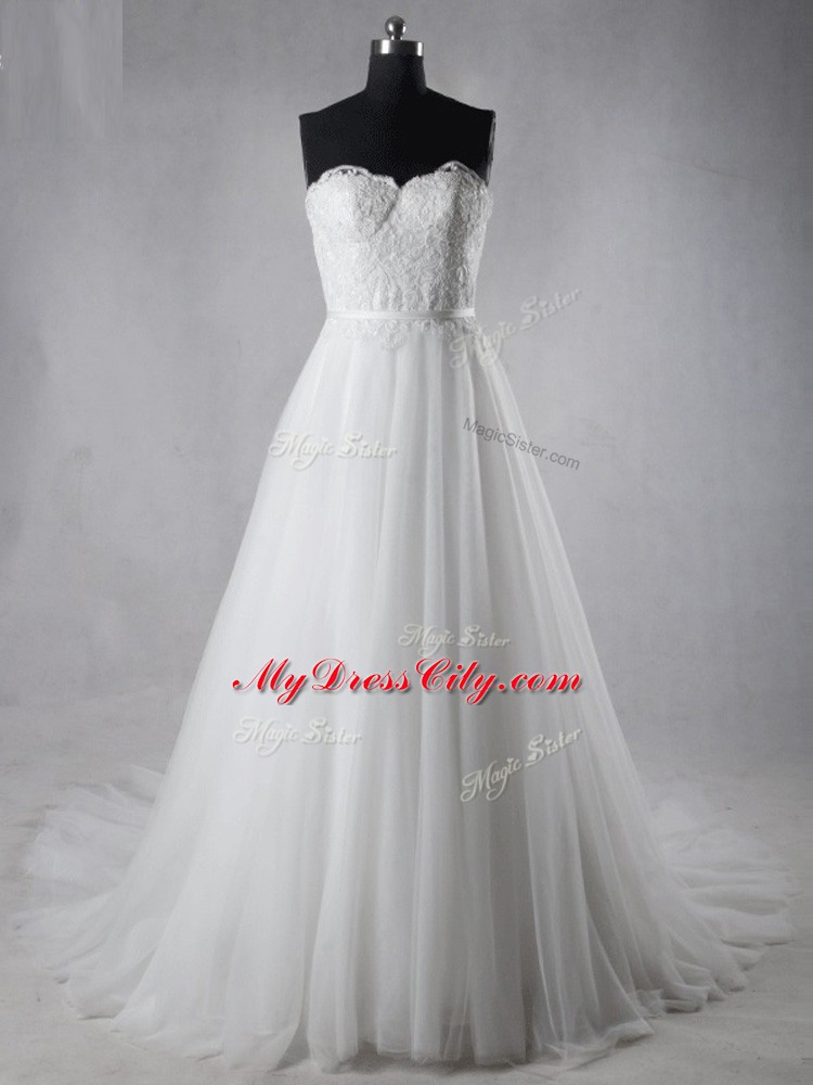 White Tulle Zipper Sweetheart Sleeveless Wedding Gowns Brush Train Lace