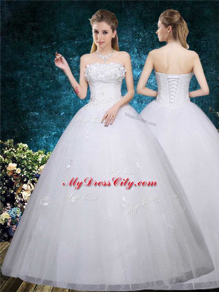 Sleeveless Floor Length Beading and Appliques Lace Up Wedding Dress with White