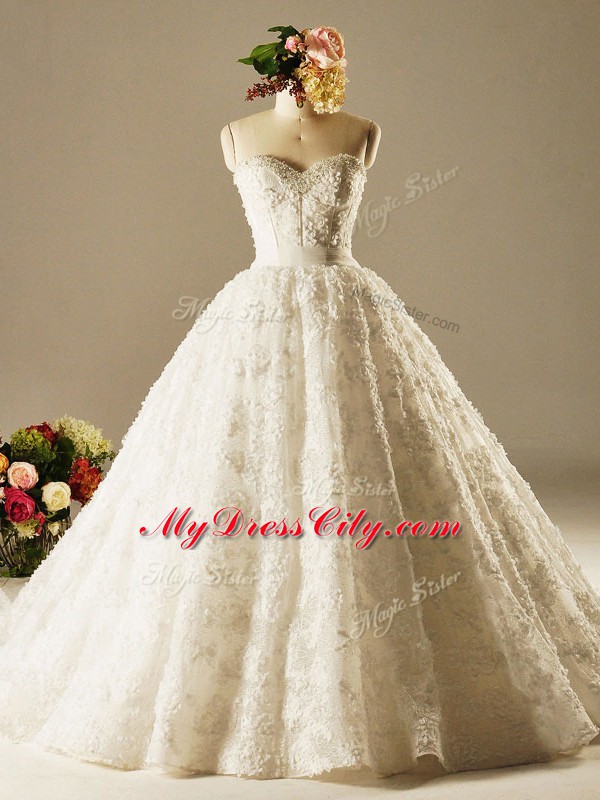 Classical Sweetheart Sleeveless Lace Wedding Gowns Beading and Lace Brush Train Lace Up