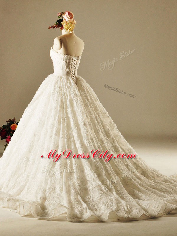 Classical Sweetheart Sleeveless Lace Wedding Gowns Beading and Lace Brush Train Lace Up